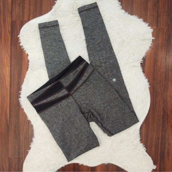 Lululemon Wunder Under Giant Herringbone Black - Picture 2 of 6